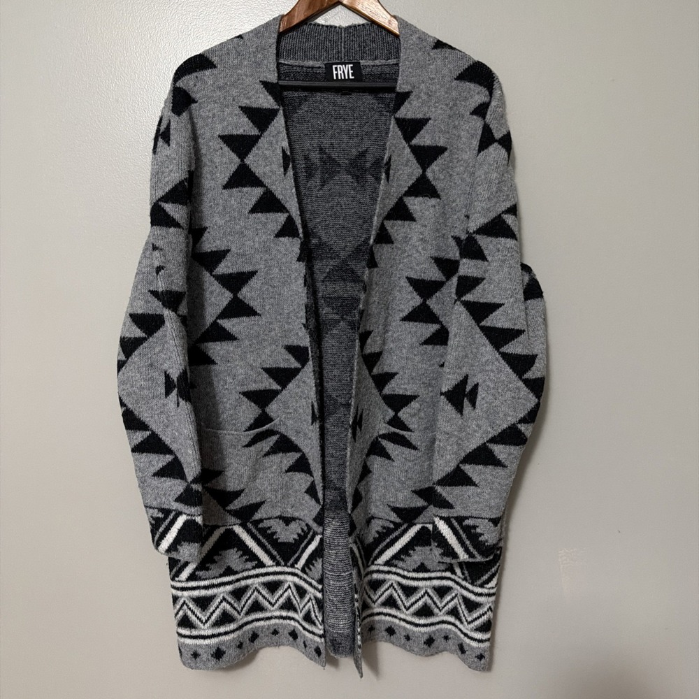Frye Women's Cardigan Duster The Cozy Aztec Open Front XL Grey Black Southwest